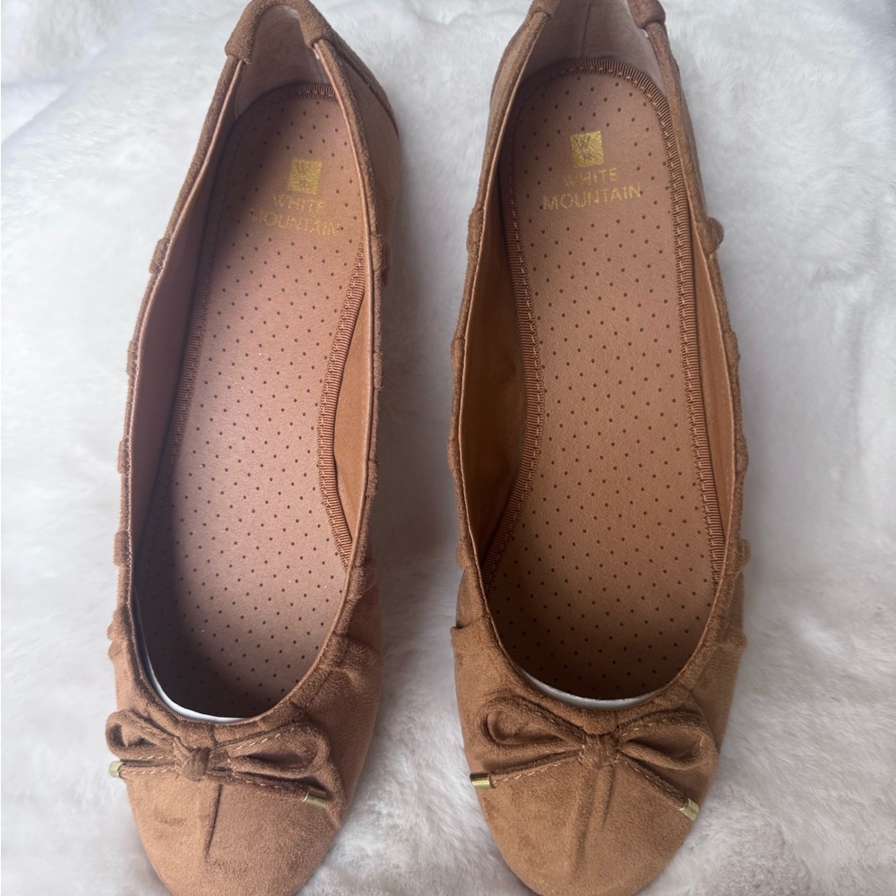 Women’s White Mountain Sakari Ballet Flats Size 10